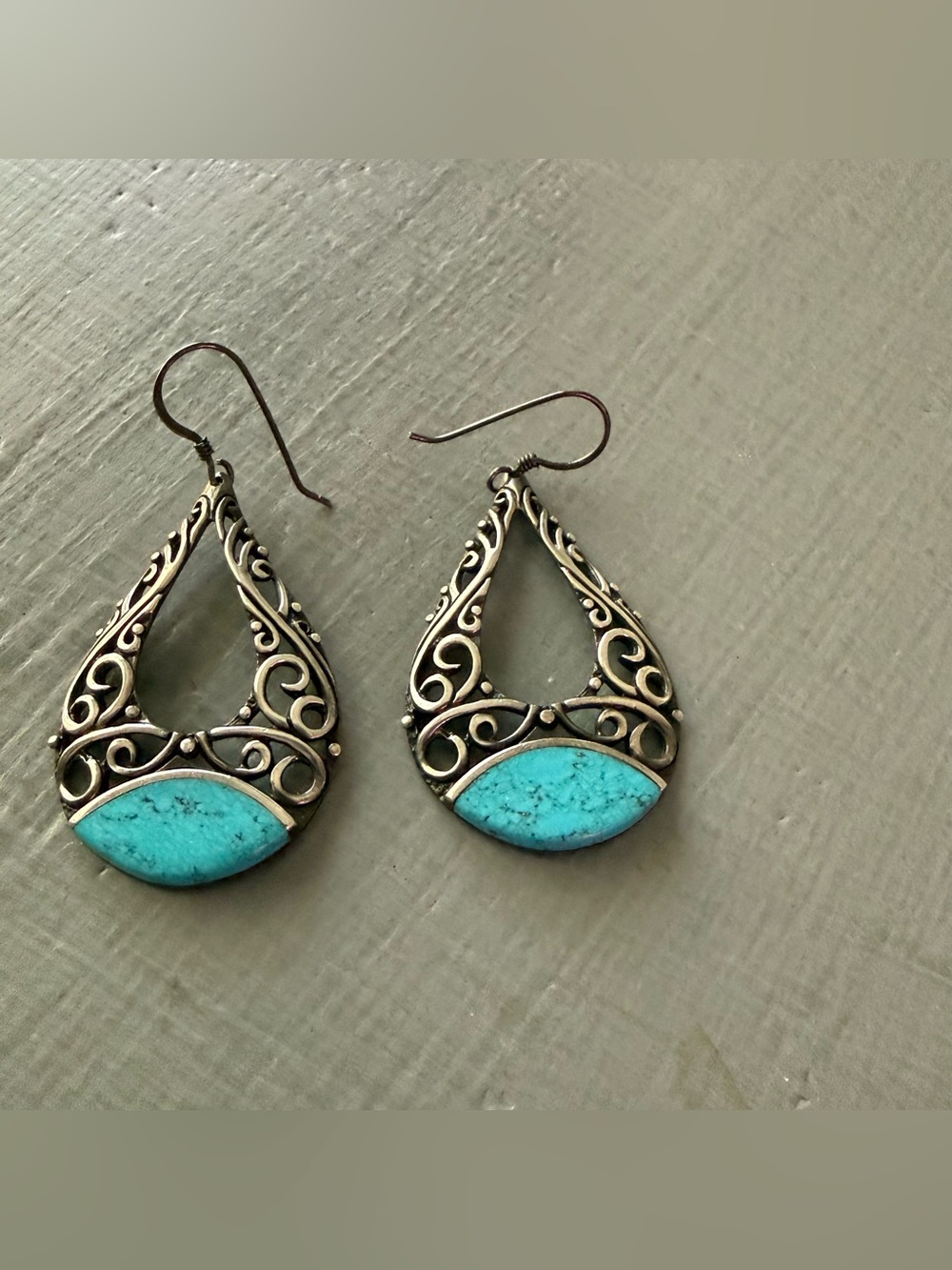 Silver Cloud Turquoise Teardrop Filigree Earrings 925 Sterling Silver Vintage